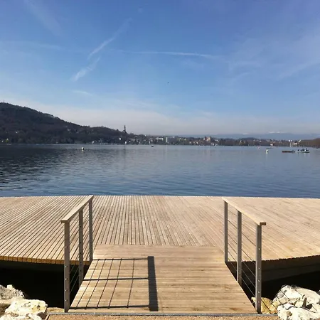 Agreable 2 Pieces Avec Terrasse, Parking, Proche Lac Et Commerces A Annecy - Fr-1-432-6 Annecy